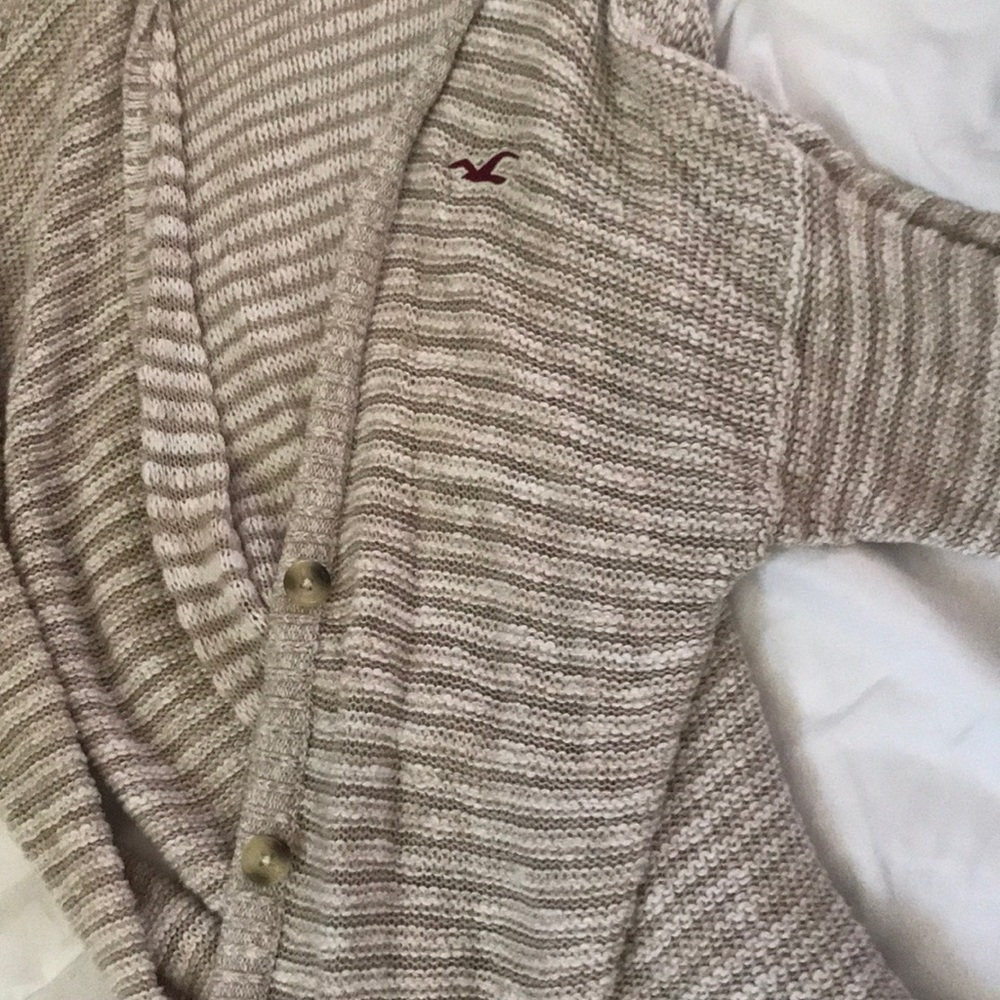 Hollister Cardigan